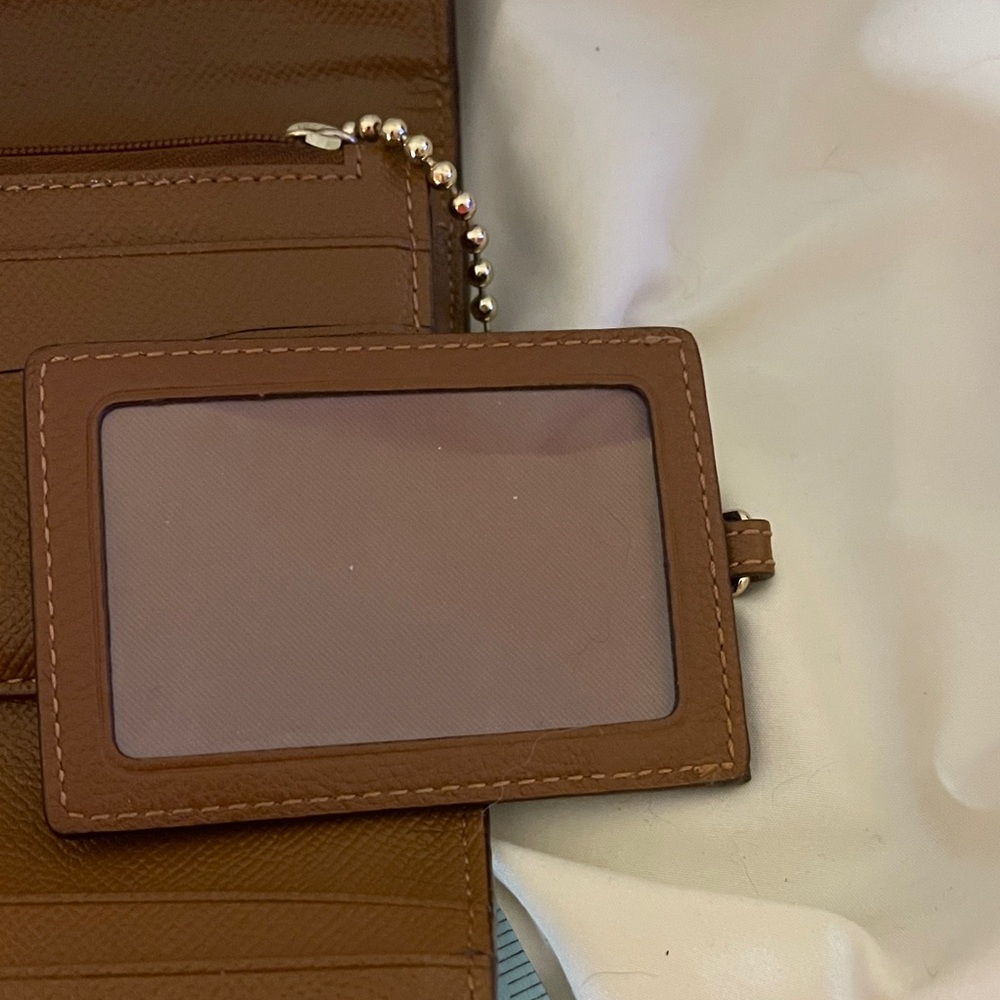 Coach Brown Leather Wallet with matching ID/Picture Holder - Picture 13 of 13